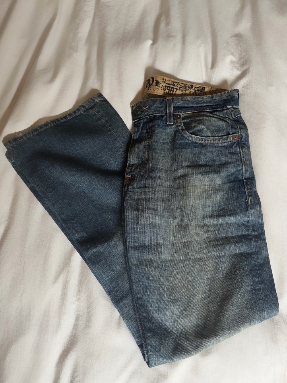Vintage Chip & Pepper Men's Medium Wash Straight Jeans